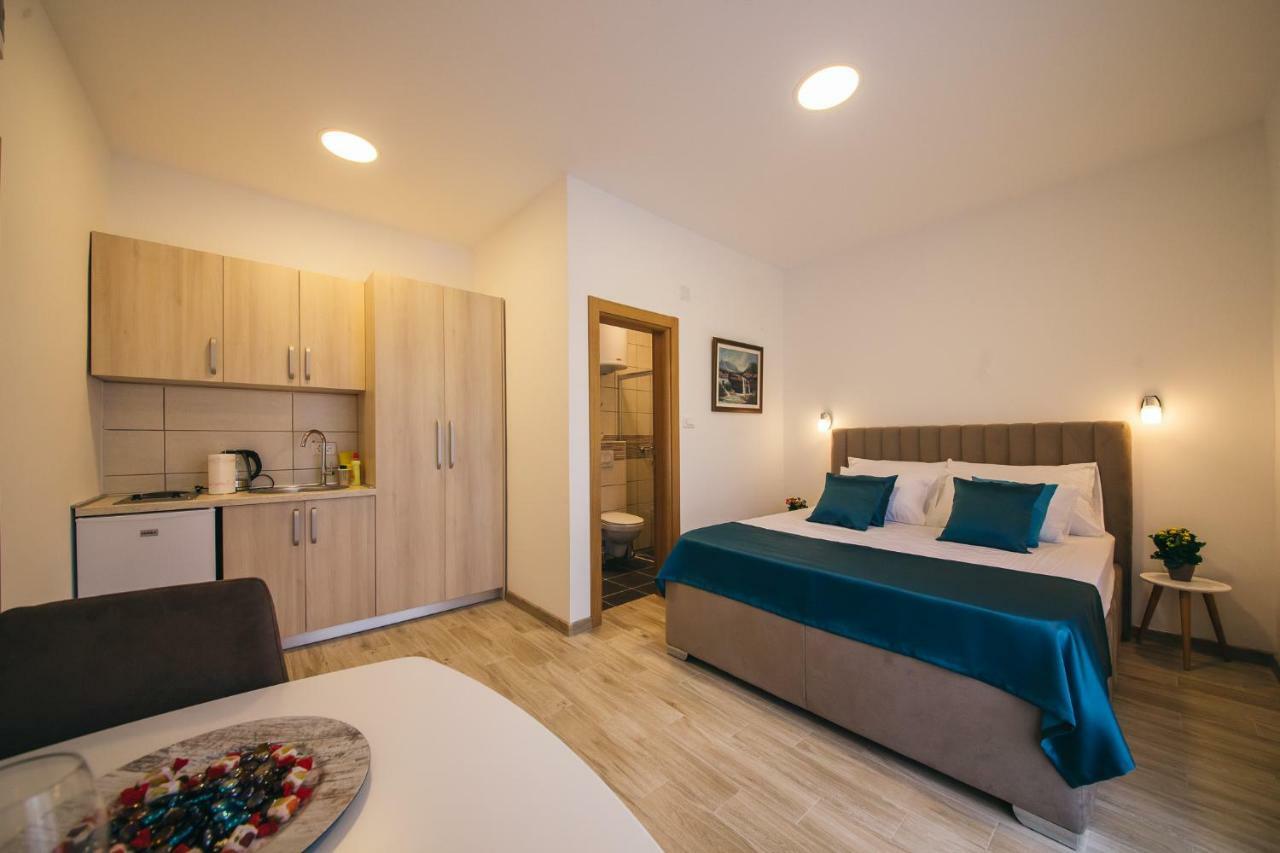 Apartments Vojislav Virpazar Eksteriør bilde