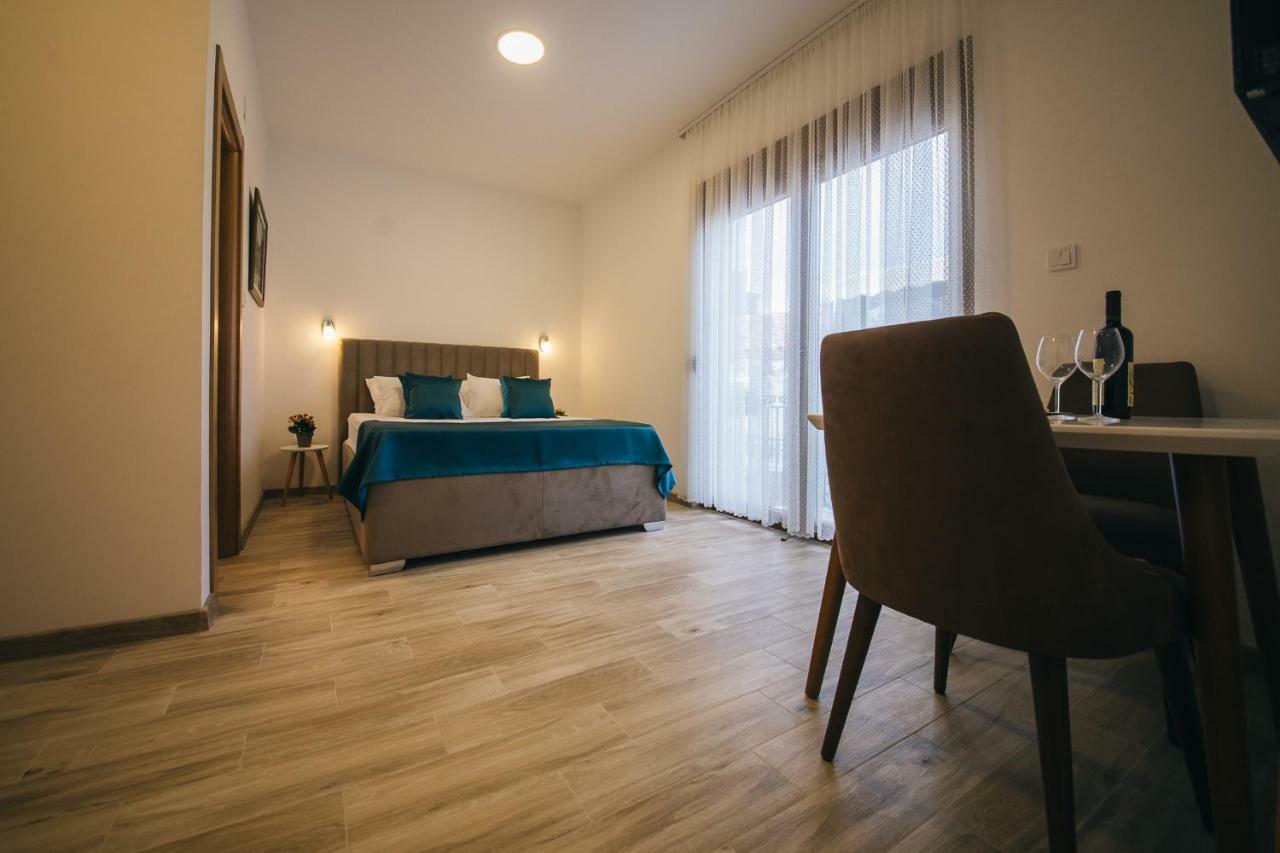 Apartments Vojislav Virpazar Eksteriør bilde